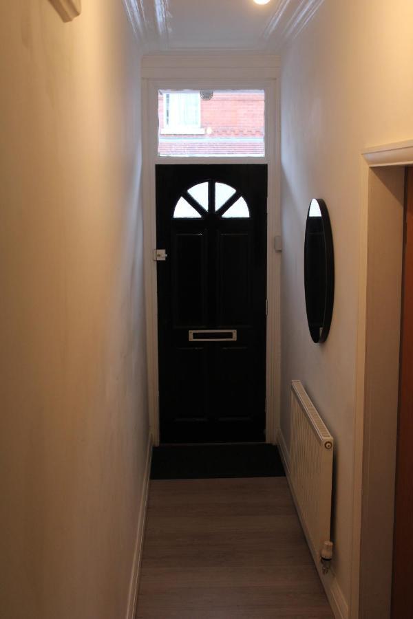 Beautiful, Spacious, Old Trafford Home Manchester Eksteriør bilde