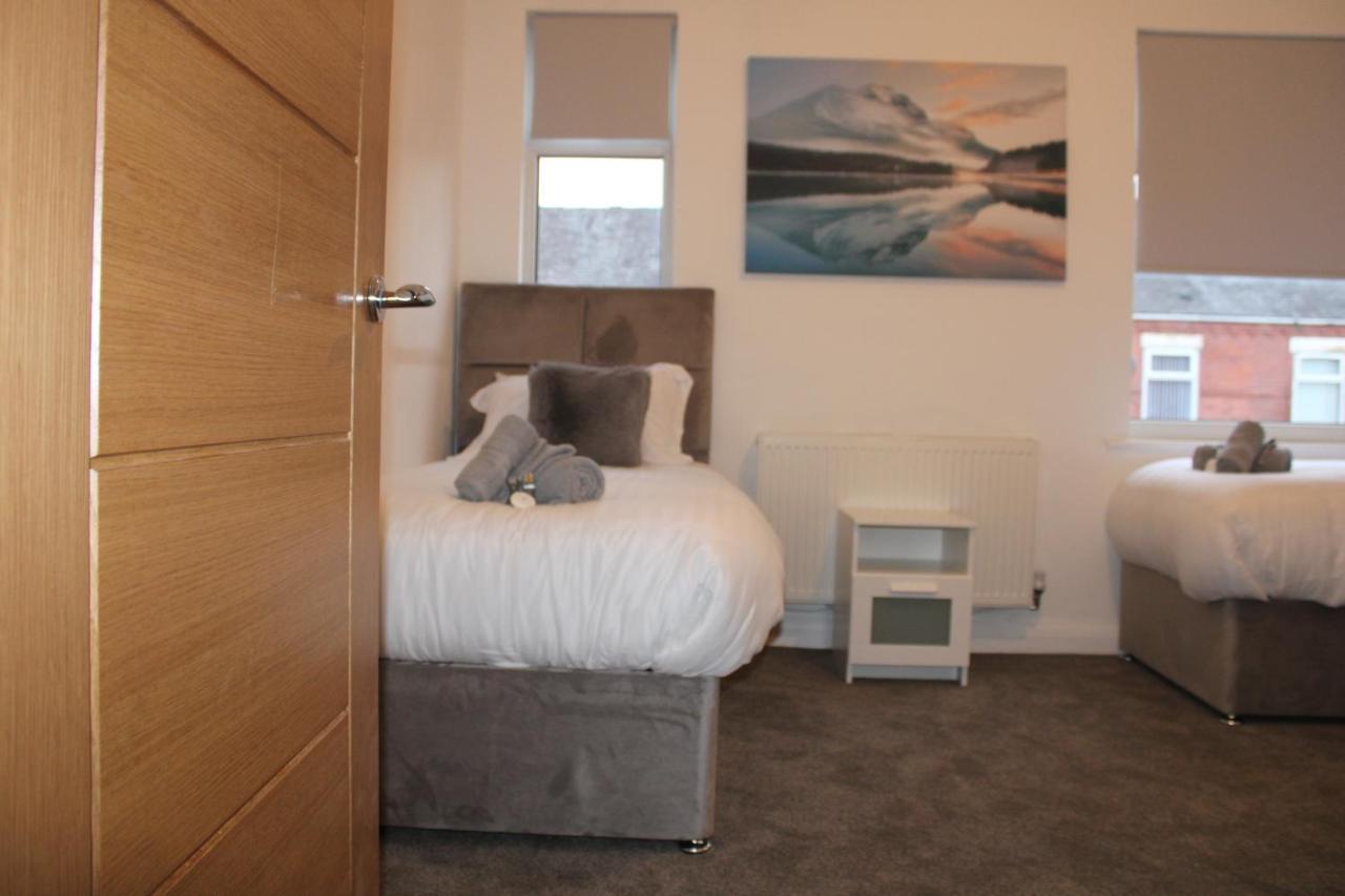 Beautiful, Spacious, Old Trafford Home Manchester Eksteriør bilde
