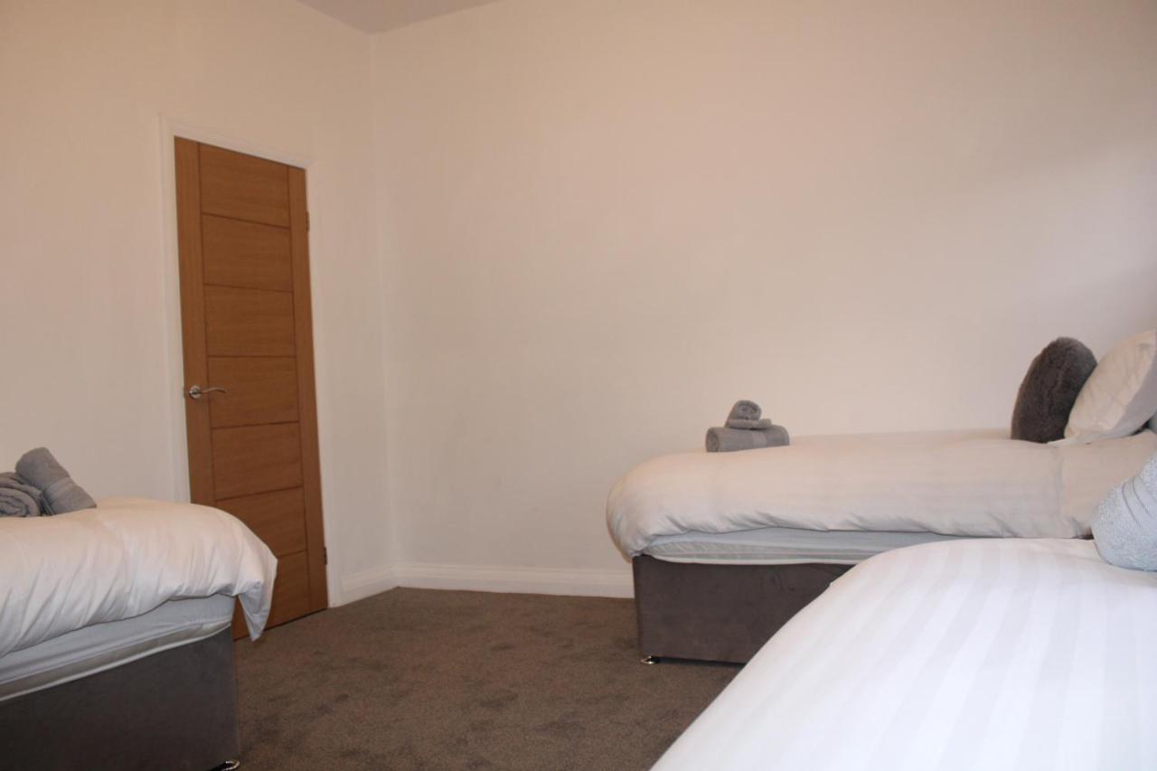 Beautiful, Spacious, Old Trafford Home Manchester Eksteriør bilde
